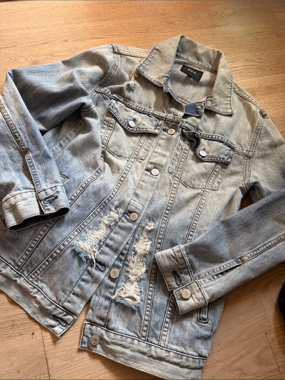 rails s l Wash Distressed Denim Jacket - Women